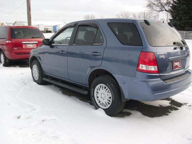 Kia Sorento 2004 photo 1
