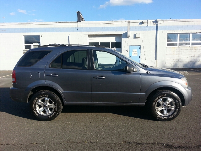 Kia Sorento 2004 photo 1