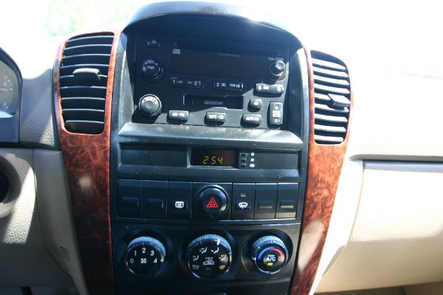 Kia Sorento 2004 photo 6