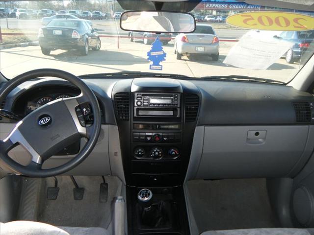 Kia Sorento 2005 photo 3