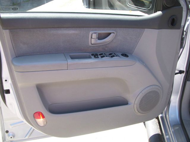 Kia Sorento 2005 photo 7
