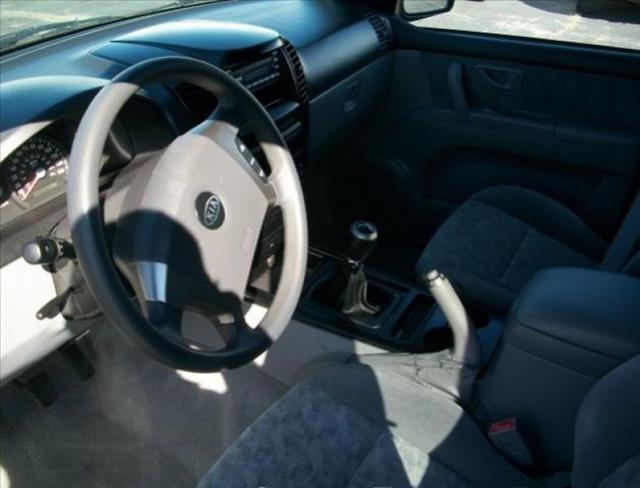 Kia Sorento 2005 photo 2