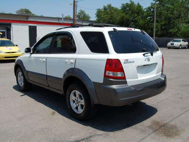 Kia Sorento 2005 photo 2