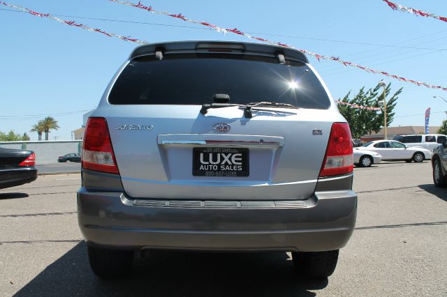 Kia Sorento 2005 photo 2