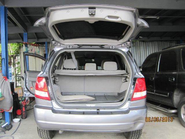 Kia Sorento 2005 photo 15