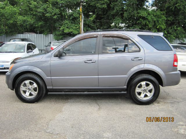 Kia Sorento 2005 photo 21