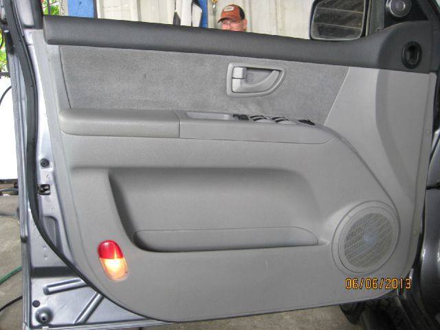 Kia Sorento 2005 photo 9