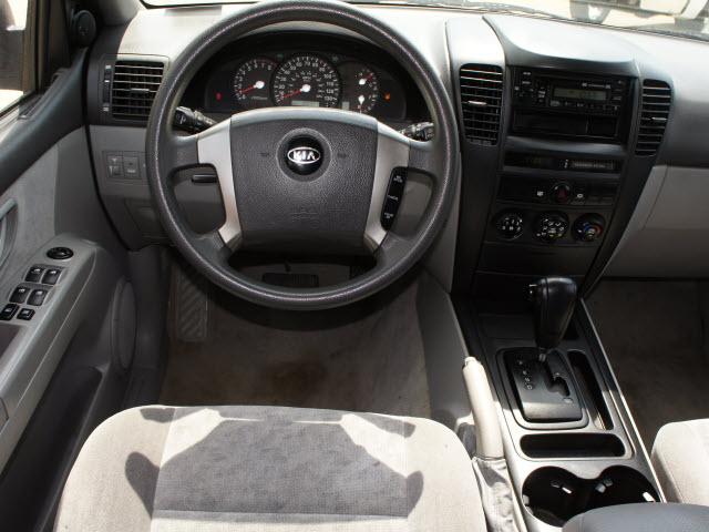 Kia Sorento 2005 photo 5