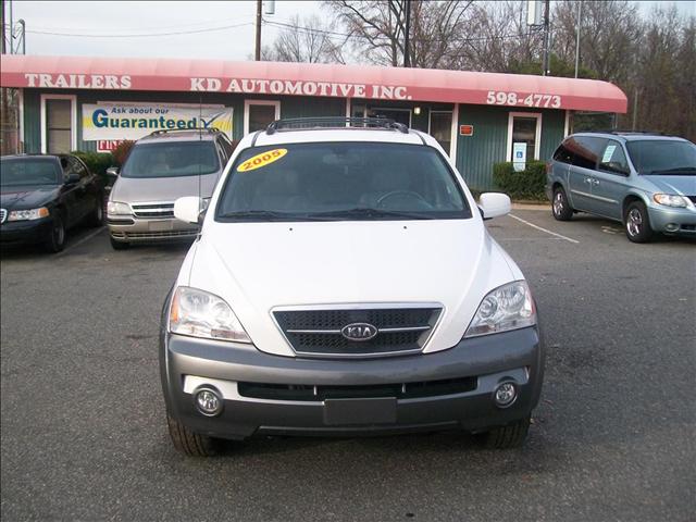 Kia Sorento 2005 photo 2