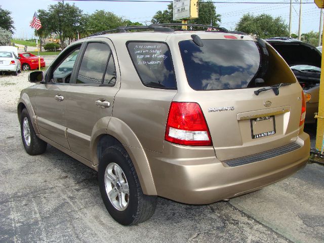 Kia Sorento Crew Cab 126.0 WB 1SC LS Z85 SUV