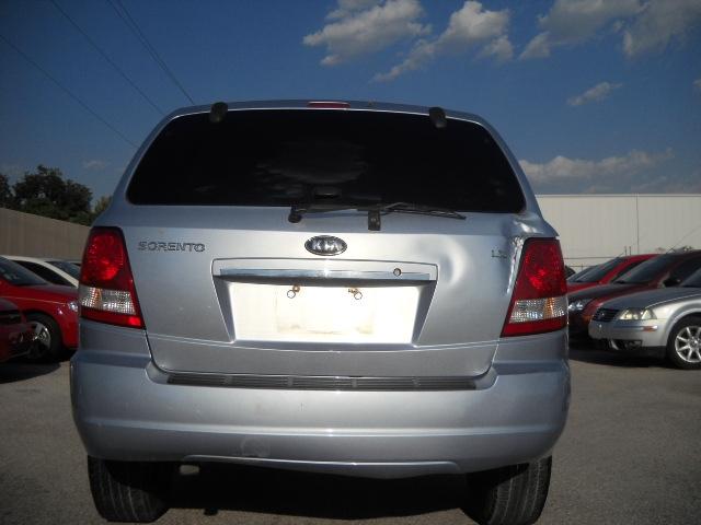 Kia Sorento 2006 photo 3