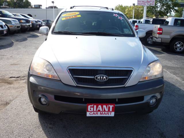 Kia Sorento Open-top Sport Utility