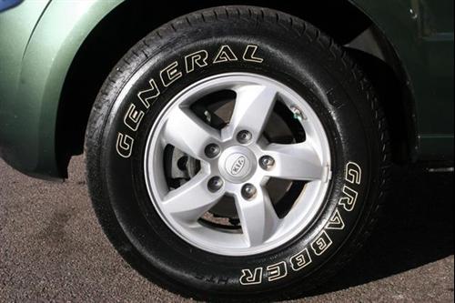 Kia Sorento 2007 photo 4