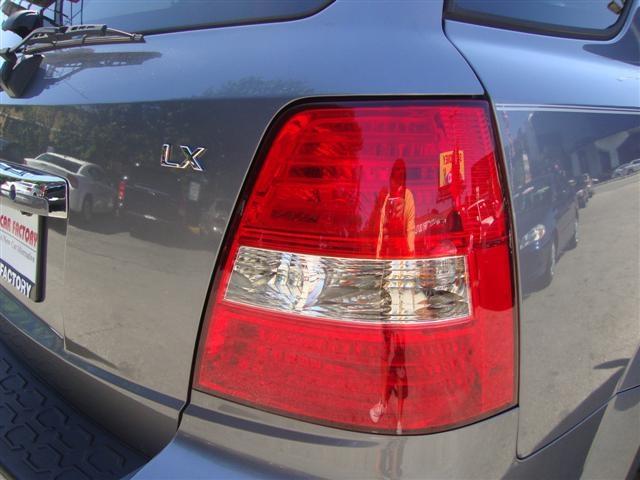 Kia Sorento 2008 photo 2