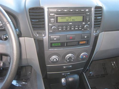 Kia Sorento 2008 photo 3
