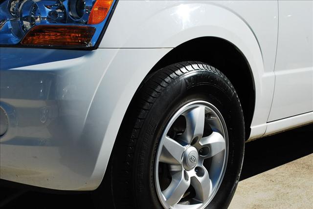 Kia Sorento 2008 photo 1