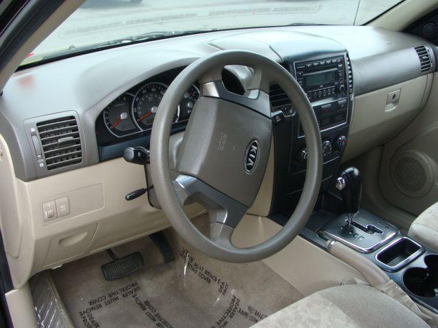 Kia Sorento 2008 photo 4