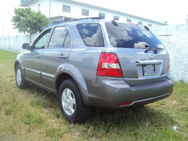 Kia Sorento 2008 photo 5