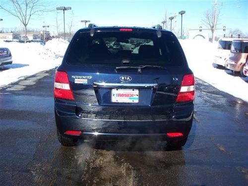 Kia Sorento 2008 photo 4