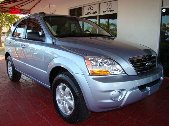 Kia Sorento 4dr Sdn V6 CVT 3.5 SE Sedan Unspecified