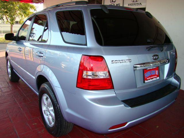 Kia Sorento 2008 photo 4