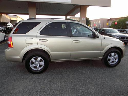 Kia Sorento 2009 photo 4