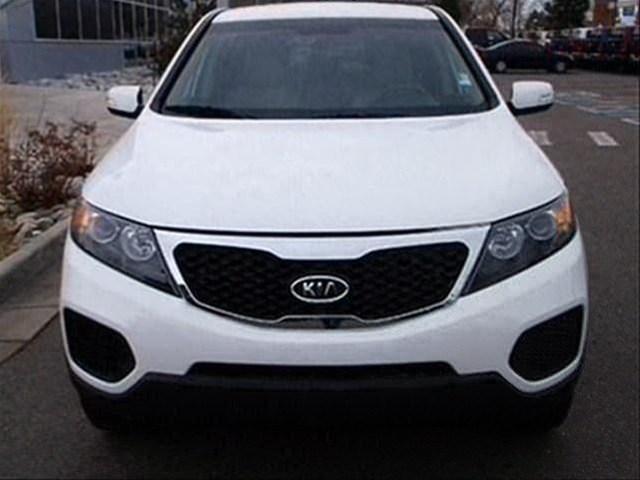 Kia Sorento 2011 photo 1