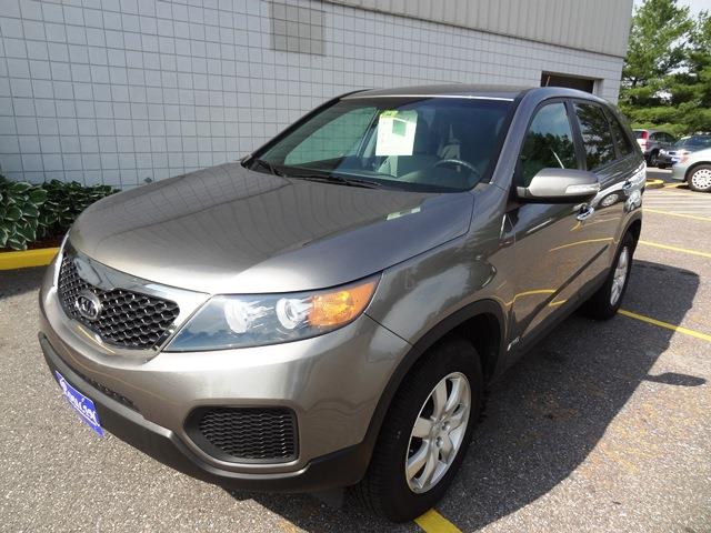 Kia Sorento 2011 photo 4