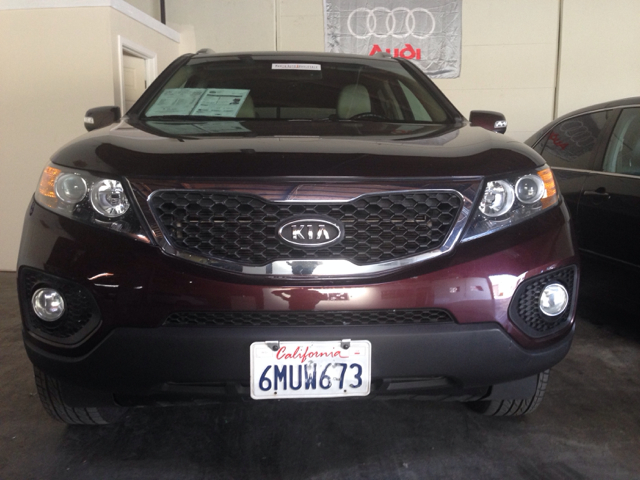 Kia Sorento 2011 photo 4