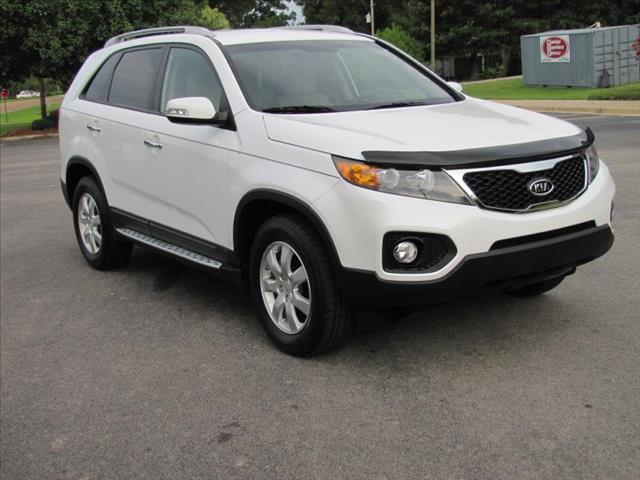 Kia Sorento 2011 photo 2