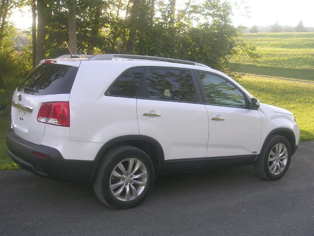 Kia Sorento 2011 photo 1