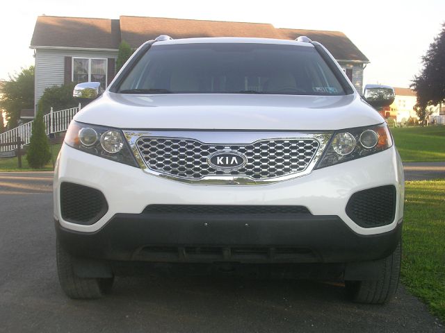 Kia Sorento 2011 photo 4