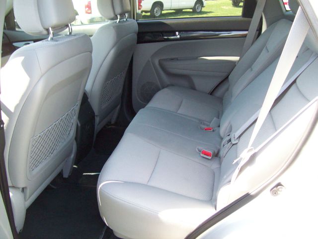 Kia Sorento 2011 photo 1