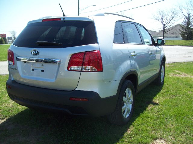 Kia Sorento 2011 photo 7