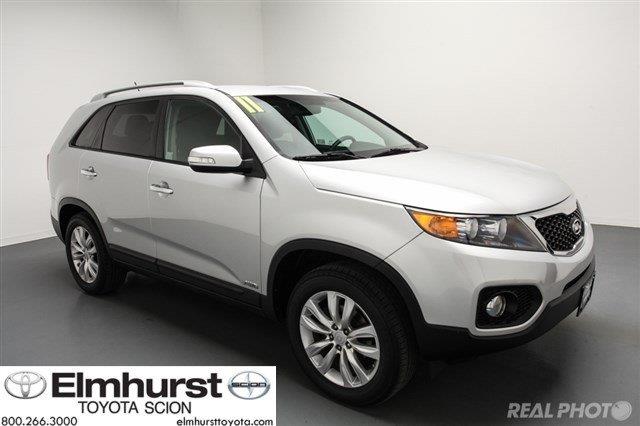 Kia Sorento Elk Conversion Van SUV