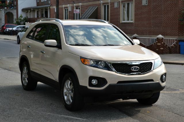 Kia Sorento 2011 photo 4