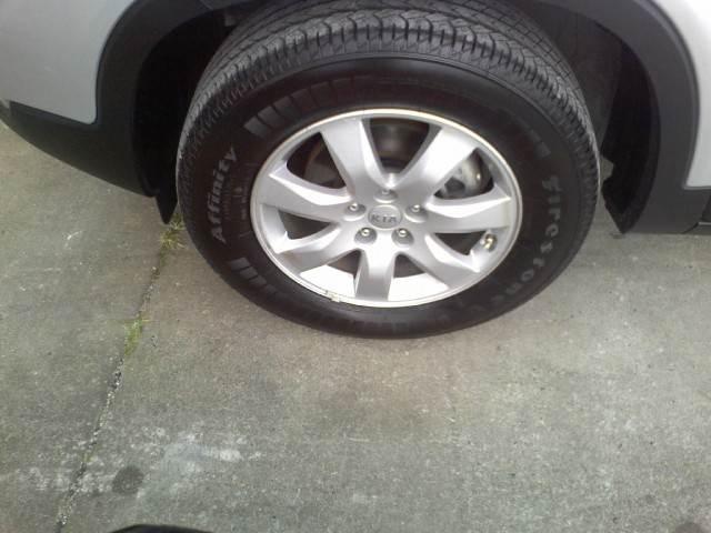 Kia Sorento 2012 photo 2