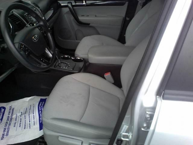 Kia Sorento 2012 photo 5