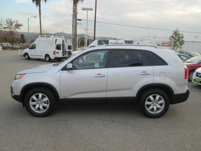 Kia Sorento 2012 photo 4