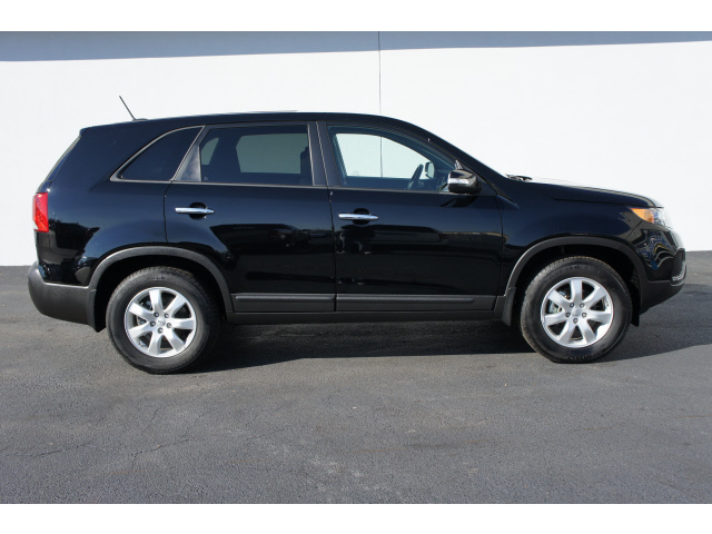 Kia Sorento 2012 photo 3
