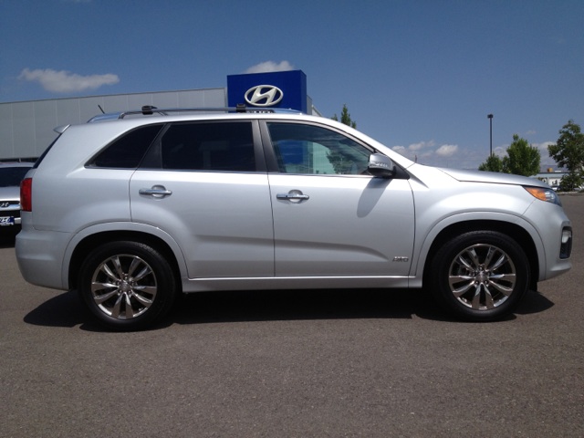 Kia Sorento 2012 photo 1