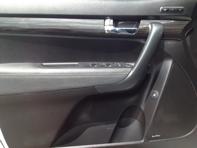 Kia Sorento 2012 photo 5