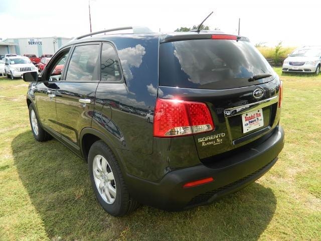 Kia Sorento 2012 photo 3