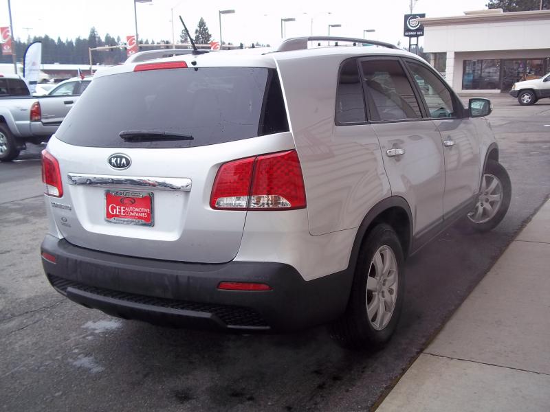 Kia Sorento 2012 photo 3