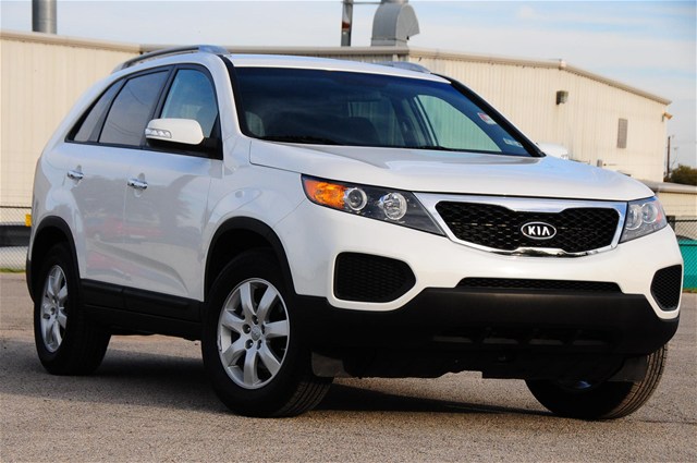 Kia Sorento 2012 photo 2