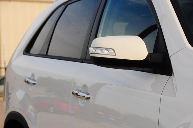 Kia Sorento 2012 photo 4