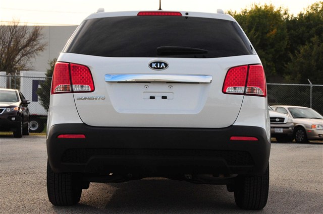 Kia Sorento 2012 photo 5