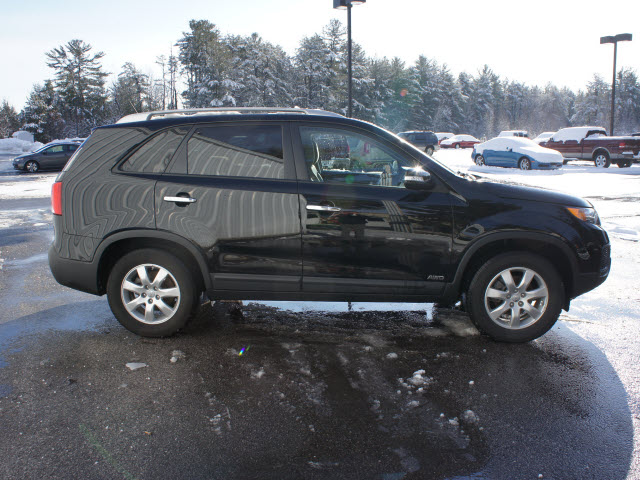 Kia Sorento 2012 photo 3