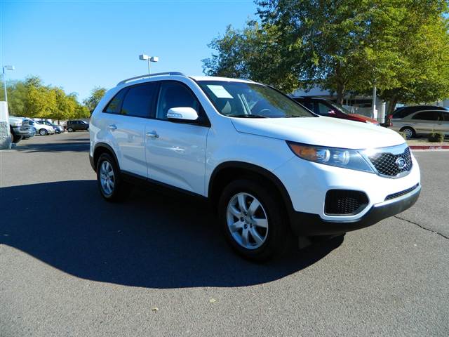 Kia Sorento 2012 photo 2