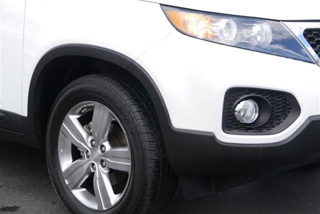 Kia Sorento 2012 photo 1